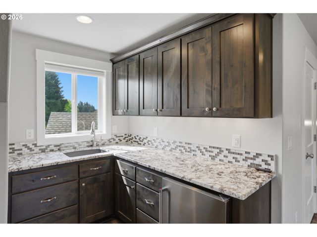 10907 Ne 131ST St, Vancouver, WA 98662