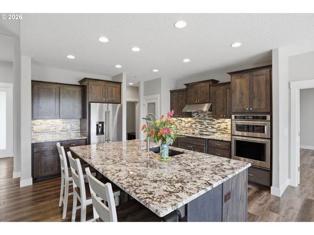 10907 Ne 131ST St, Vancouver, WA 98662