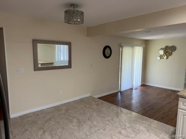 33827 Mint Court, Sterling Heights, MI 48310