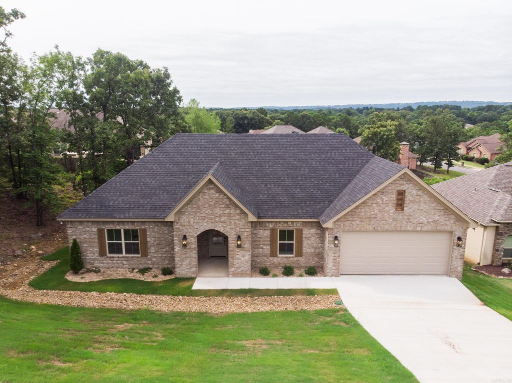 108 Scenic Ridge Drive, Maumelle, AR 72113