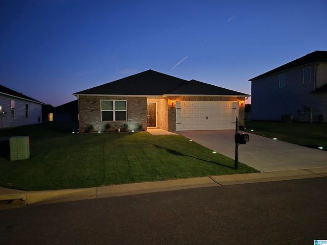 16403 NATCHEZ DRIVE, Moundville, AL 35474