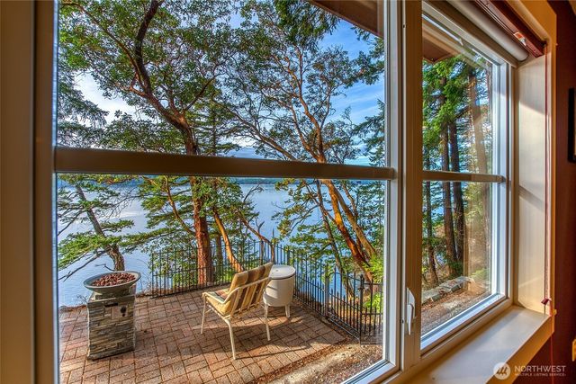 599 Shore Drive, Orcas Island, WA 98245