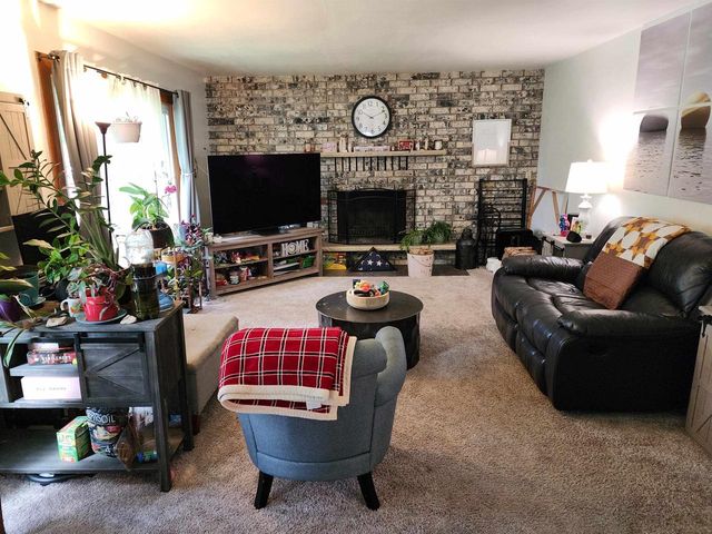 222 Garfield Avenue, Evansville, WI 53536