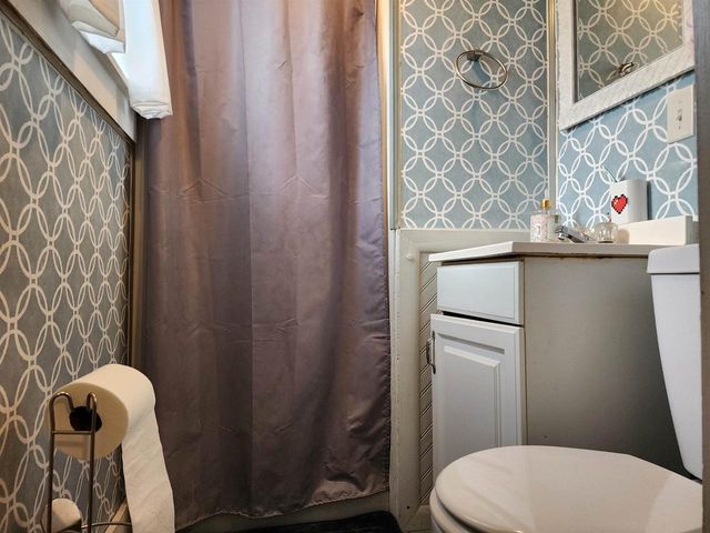 222 Garfield Avenue, Evansville, WI 53536