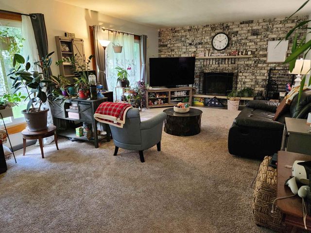222 Garfield Avenue, Evansville, WI 53536