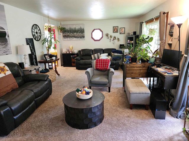222 Garfield Avenue, Evansville, WI 53536