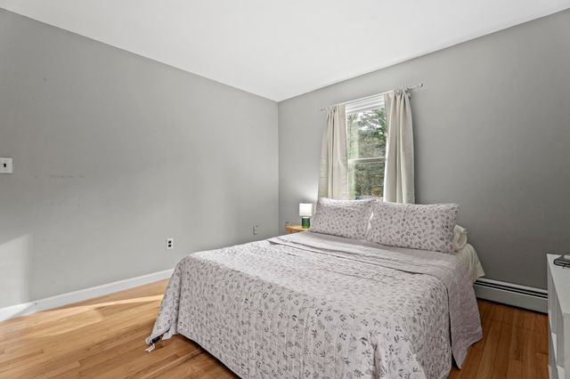 4 Woodland Avenue, Seabrook, NH 03874