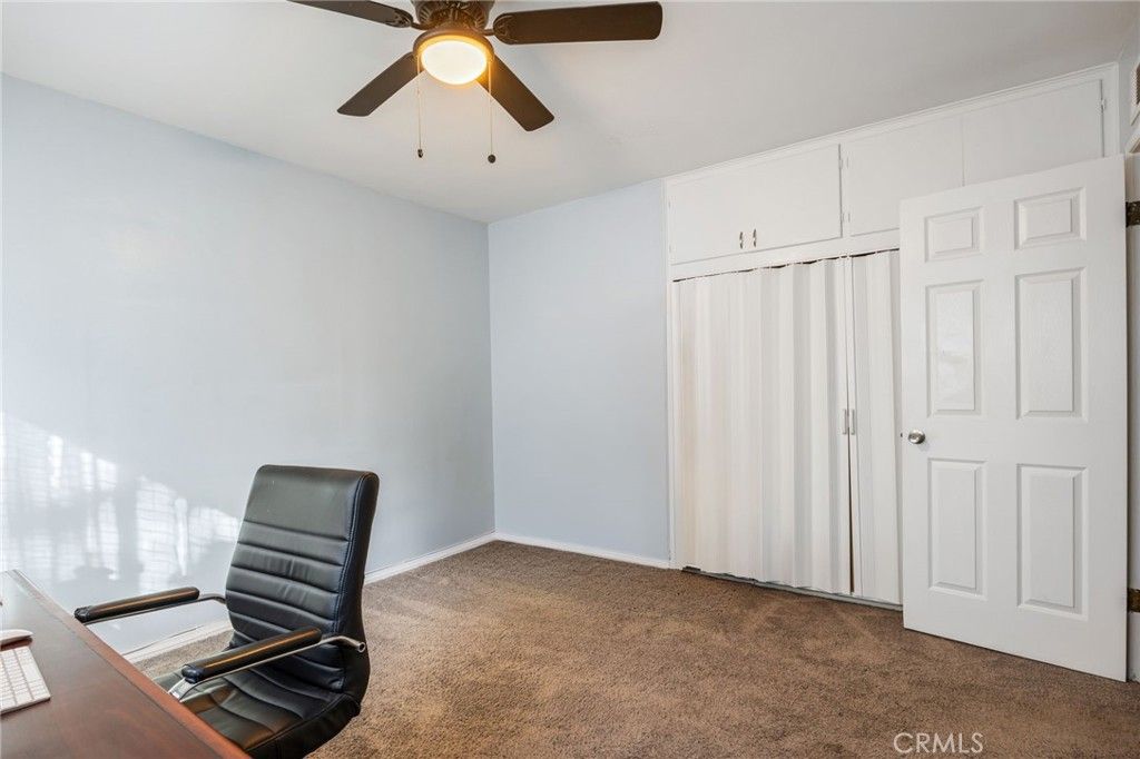 Image 32 of property listing at 4817 Quartz Hill Rd, Quartz Hill, CA 93536