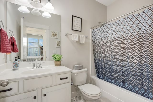 832 Newcomb St, Franklin, TN 37064