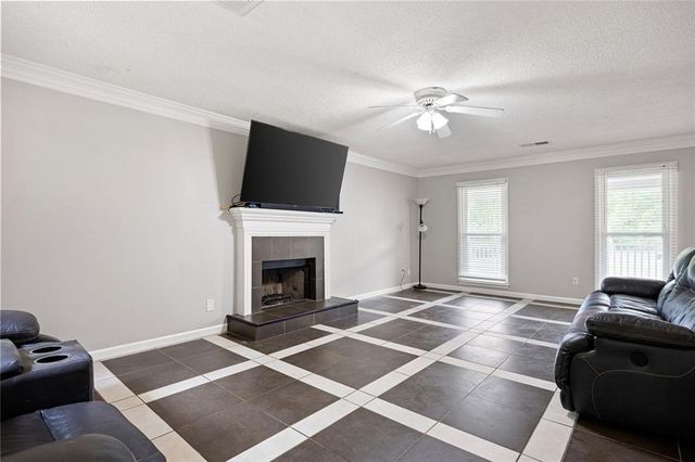 2610 Loring Road NW, Kennesaw, GA 30152