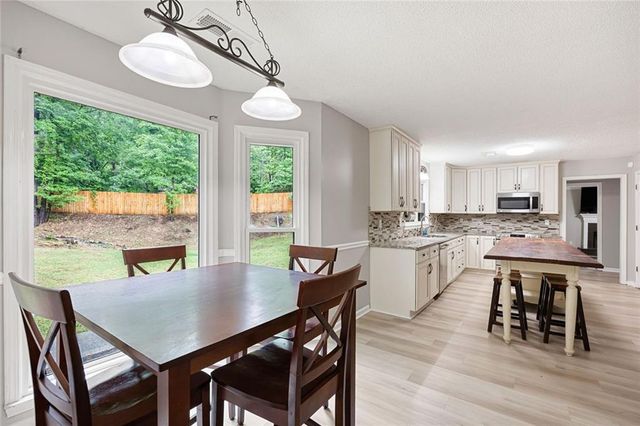 2610 Loring Road NW, Kennesaw, GA 30152