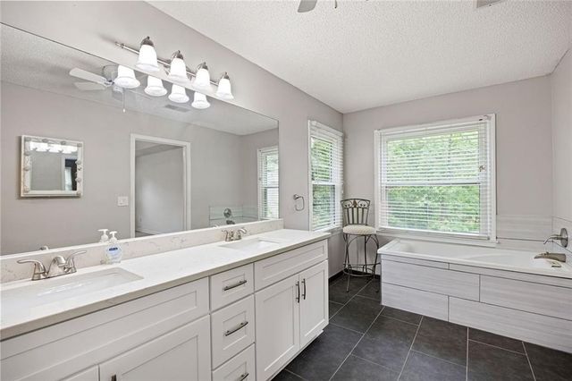 2610 Loring Road NW, Kennesaw, GA 30152