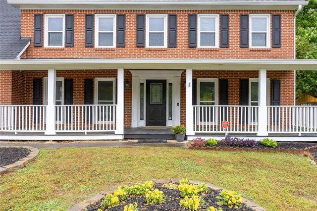 2610 Loring Road NW, Kennesaw, GA 30152