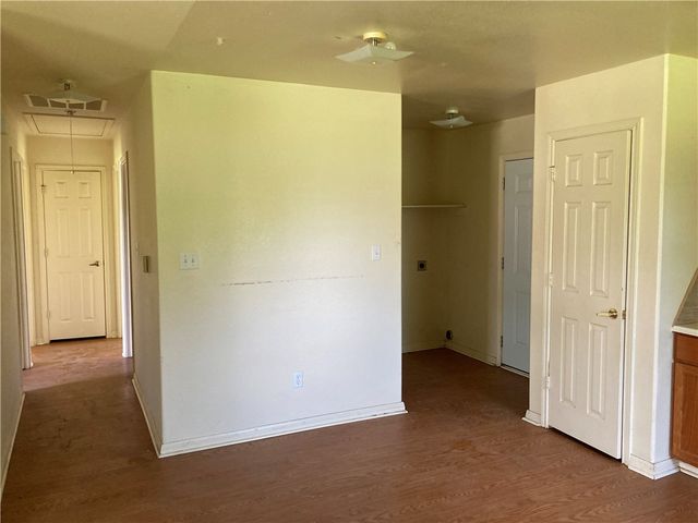 1816 Carmen St, Alice, TX 78332