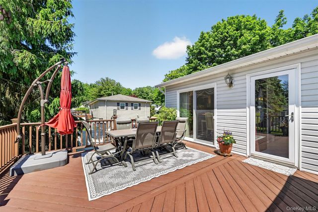 7 Stander Lane, Thiells, NY 10984