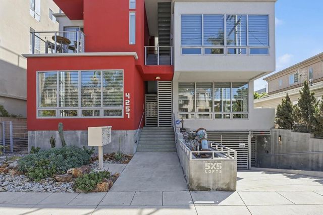 4257 3rd Ave. 105, San Diego, CA 92103