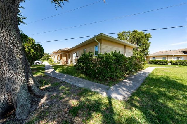 1543 CLUB CIRCLE, Lakeshore, FL 33854