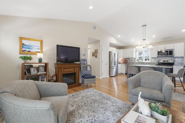 20 Cypress Street, Concord, NH 03301