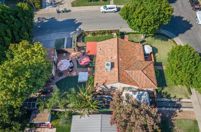 86 Aiken Way, Sacramento, CA 95819