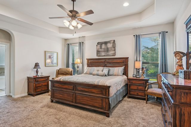 528 Savannah Drive, Ovilla, TX 75154