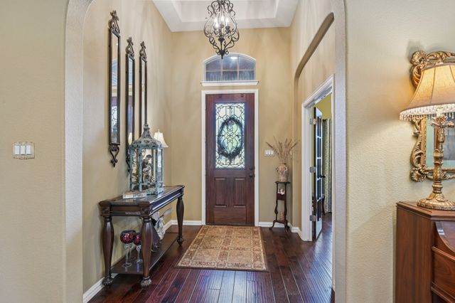 528 Savannah Drive, Ovilla, TX 75154