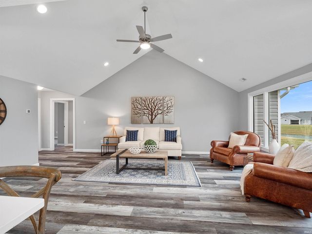 13457 Fringe Tree Trail, Fort Wayne, IN 46814