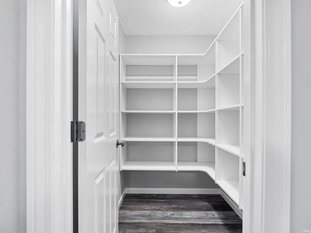 13457 Fringe Tree Trail, Fort Wayne, IN 46814