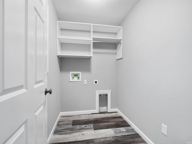 13457 Fringe Tree Trail, Fort Wayne, IN 46814