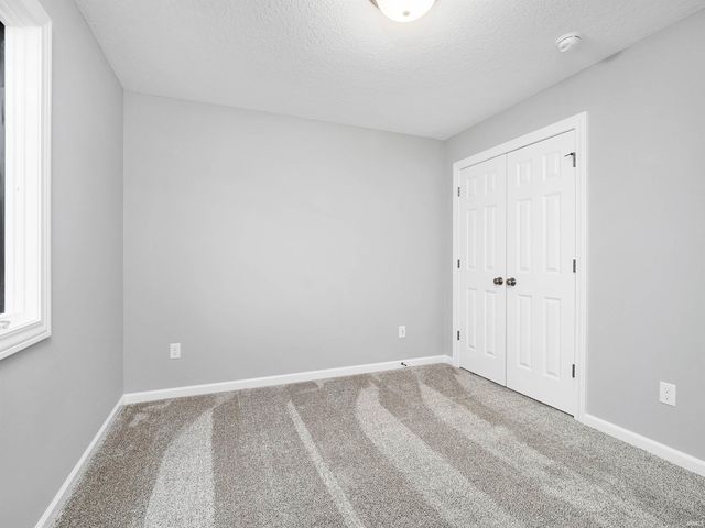 13457 Fringe Tree Trail, Fort Wayne, IN 46814