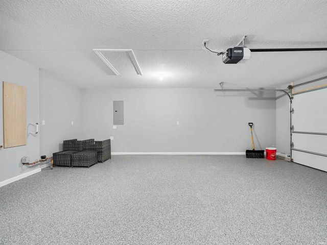 13457 Fringe Tree Trail, Fort Wayne, IN 46814