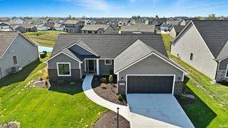 13457 Fringe Tree Trail, Fort Wayne, IN 46814