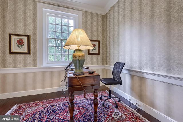 1101 SMALLBROOK LN, York, PA 17403