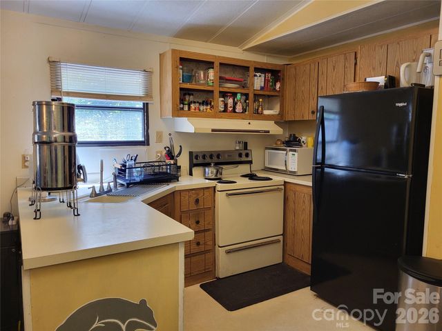 51 Bird Creek Estates Road, Black Mountain, NC 28711