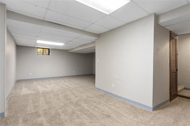 7421 NW 76th Terrace, Kansas City, MO 64152