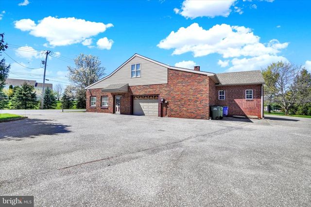 2553 ROOSEVELT AVE, York, PA 17408