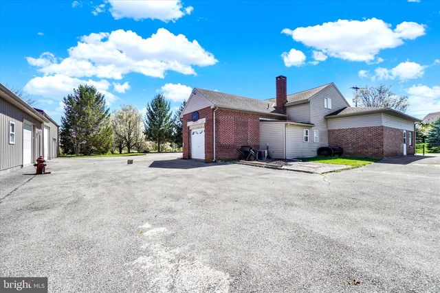 2553 ROOSEVELT AVE, York, PA 17408