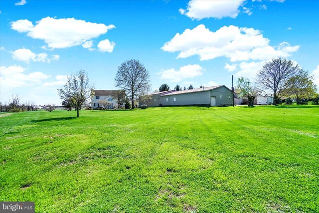 2553 ROOSEVELT AVE, York, PA 17408