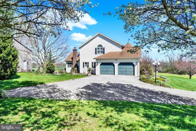 2553 ROOSEVELT AVE, York, PA 17408