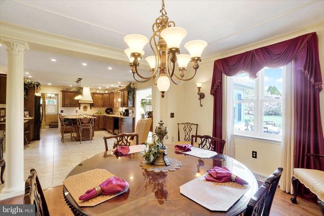 2553 ROOSEVELT AVE, York, PA 17408