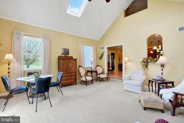 2553 ROOSEVELT AVE, York, PA 17408