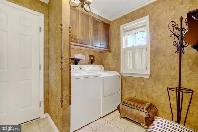 2553 ROOSEVELT AVE, York, PA 17408