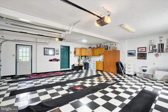 2553 ROOSEVELT AVE, York, PA 17408