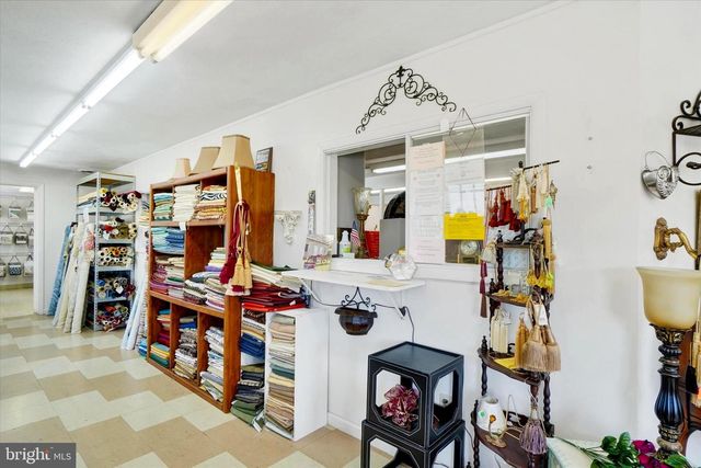 2553 ROOSEVELT AVE, York, PA 17408