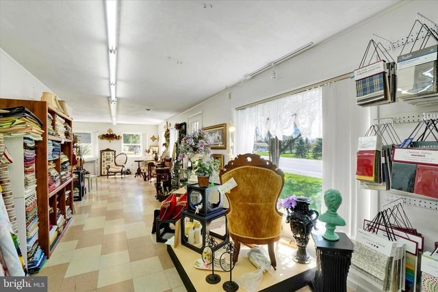 2553 ROOSEVELT AVE, York, PA 17408