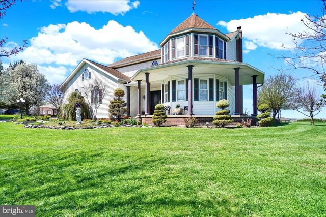 2553 ROOSEVELT AVE, York, PA 17408