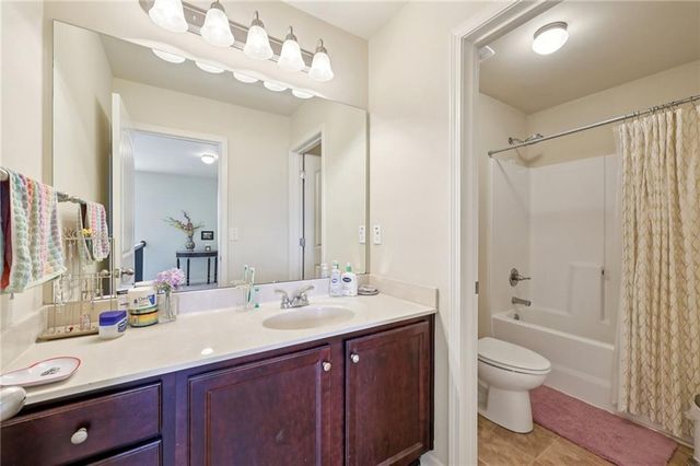 394 Easley Drive, Lawrenceville, GA 30045