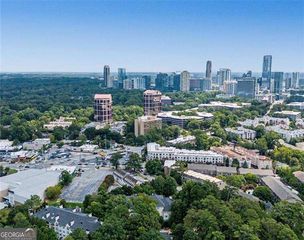 3636 Habersham Road NW 1304, Atlanta, GA 30305