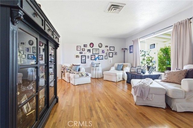 5506 Harvard, Montclair, CA 91763