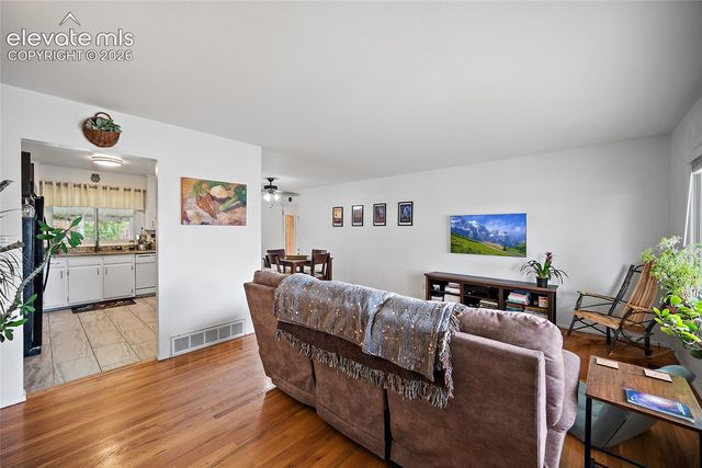 1334 Edith Lane, Colorado Springs, CO 80909