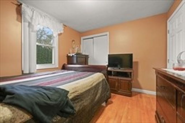 57 Mohawk Drive, Seekonk, MA 02771